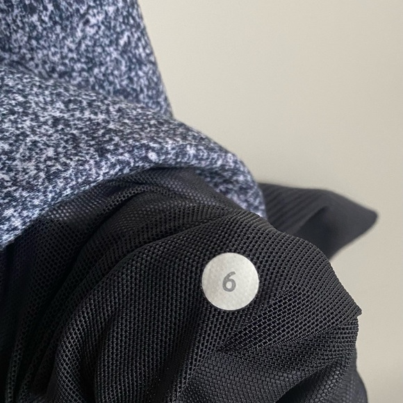 Lululemon size 6 charcoal gray print double zip thumbhole full length jacket - Picture 4 of 6